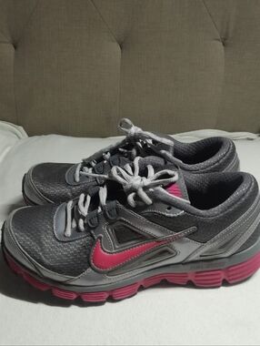 Nike Women’s Gray and Pink Athletic Running Shoes
